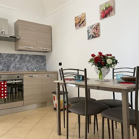 מטה Sweet Sun Apartments Sorrento מראה חיצוני תמונה